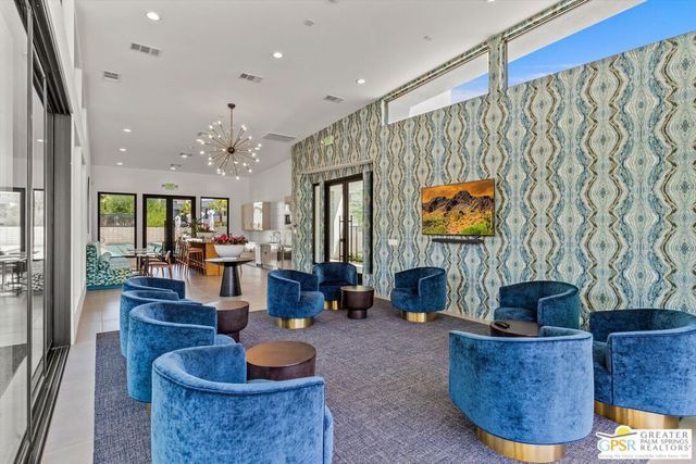 906 Cameron Center Drive, Palm Springs, CA 92264