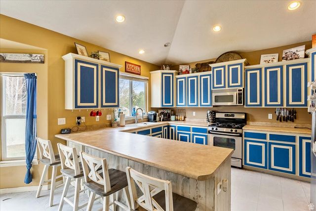 7032 W 8130 ST, West Jordan, UT 84081