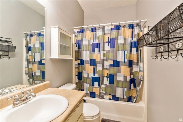 7032 W 8130 ST, West Jordan, UT 84081