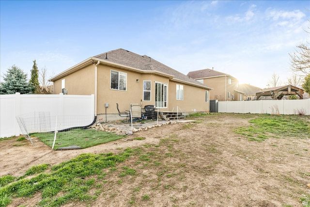 7032 W 8130 ST, West Jordan, UT 84081