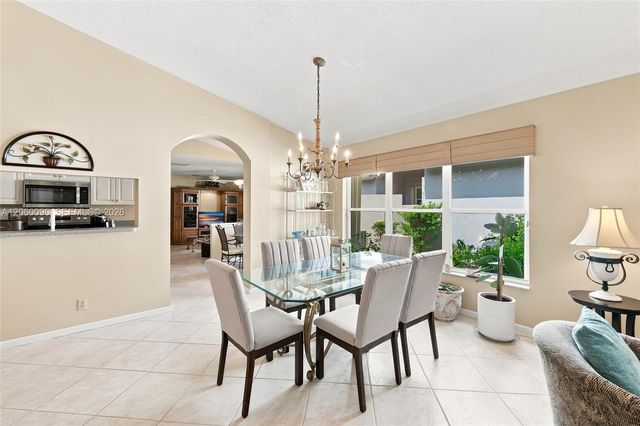 7215 Whitfield Ave, Boynton Beach, FL 33437
