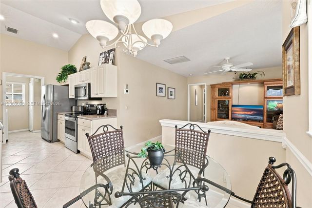 7215 Whitfield Ave, Boynton Beach, FL 33437