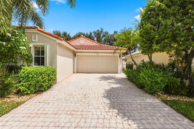 7215 Whitfield Ave, Boynton Beach, FL 33437