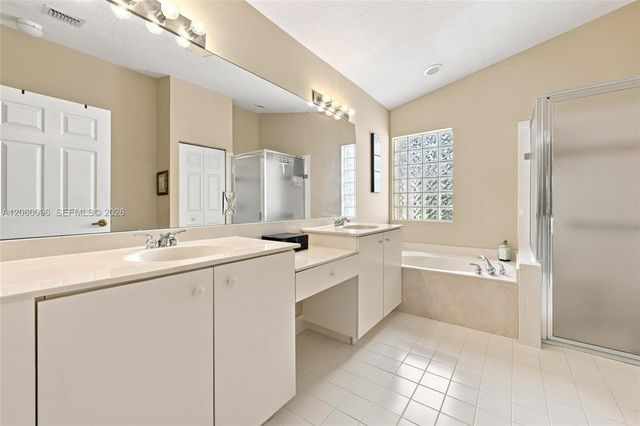 7215 Whitfield Ave, Boynton Beach, FL 33437