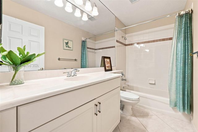 7215 Whitfield Ave, Boynton Beach, FL 33437