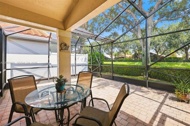 7215 Whitfield Ave, Boynton Beach, FL 33437