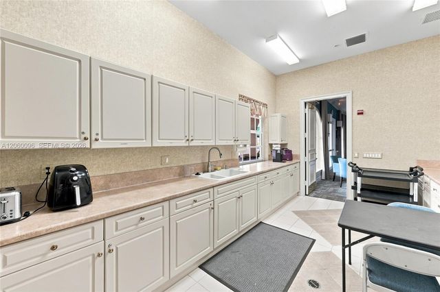 7215 Whitfield Ave, Boynton Beach, FL 33437