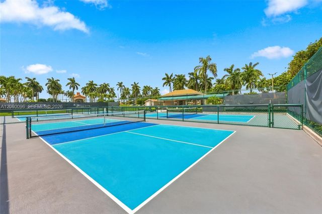 7215 Whitfield Ave, Boynton Beach, FL 33437