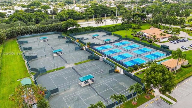 7215 Whitfield Ave, Boynton Beach, FL 33437
