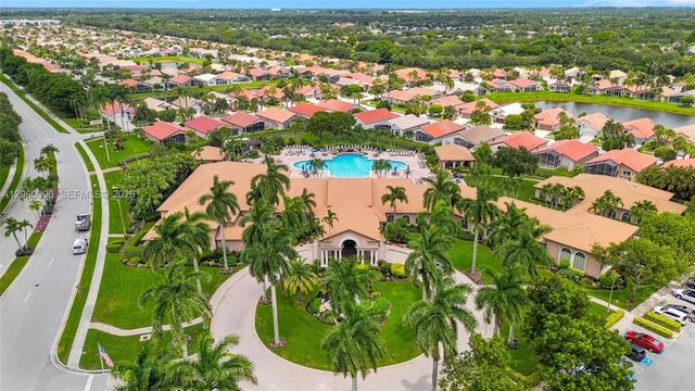 7215 Whitfield Ave, Boynton Beach, FL 33437
