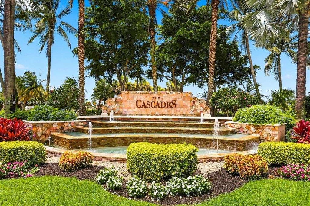7215 Whitfield Ave, Boynton Beach, FL 33437