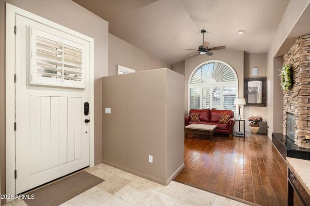 20802 N GRAYHAWK Drive N 1068, Scottsdale, AZ 85255