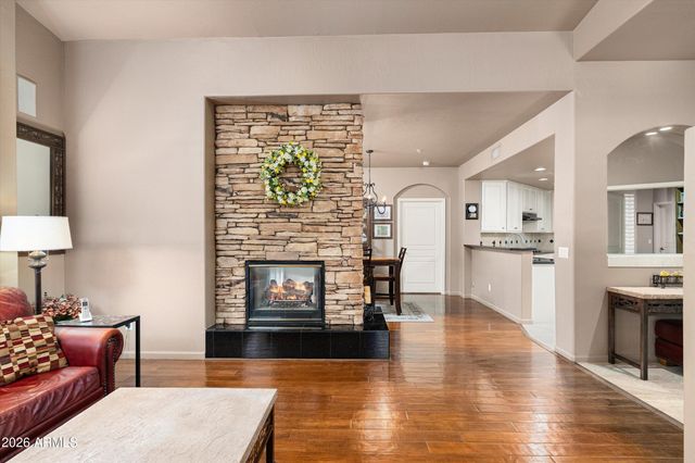 20802 N GRAYHAWK Drive N 1068, Scottsdale, AZ 85255