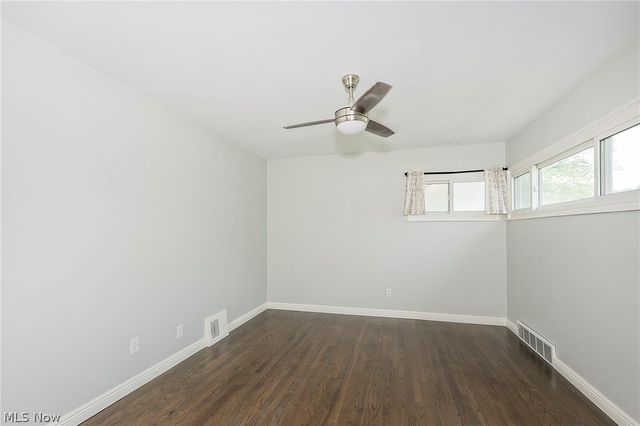 3719 Walter Road, North Olmsted, OH 44070