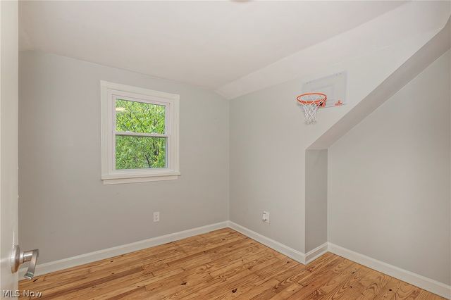 3719 Walter Road, North Olmsted, OH 44070