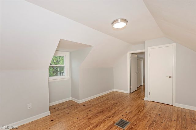3719 Walter Road, North Olmsted, OH 44070