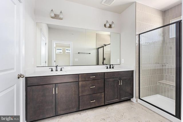 44580 STRABANE TER, Ashburn, VA 20147