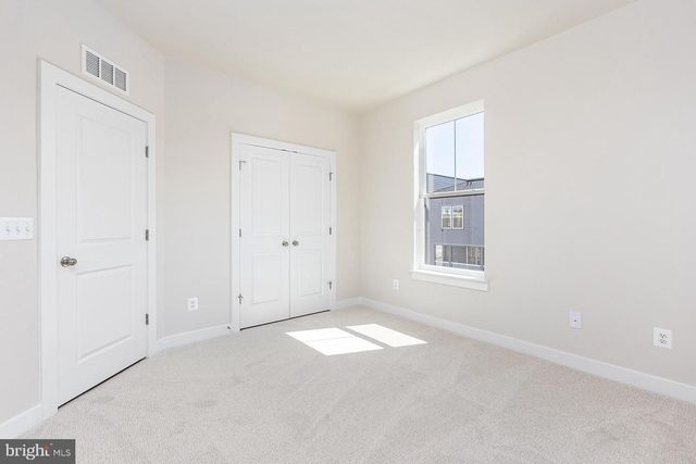 44580 STRABANE TER, Ashburn, VA 20147