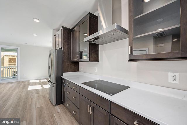 44580 STRABANE TER, Ashburn, VA 20147