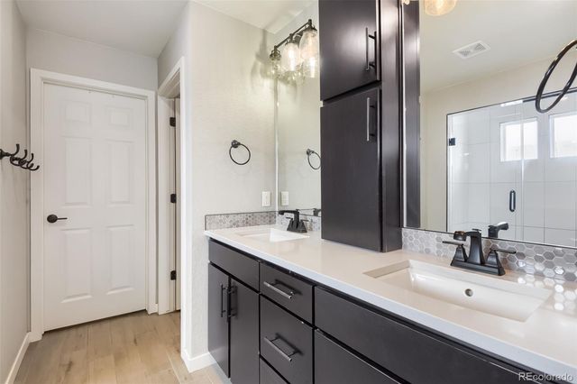 21900 E 46th Place, Aurora, CO 80019