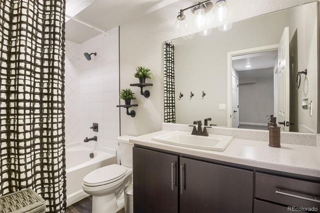 21900 E 46th Place, Aurora, CO 80019