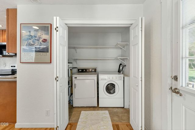 2076 Magnolia Avenue, Medford, OR 97501