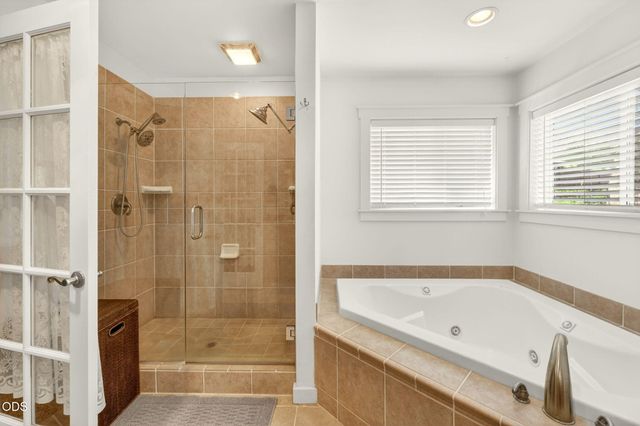 2076 Magnolia Avenue, Medford, OR 97501