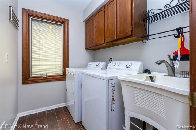 48775 Harvest Drive, Plymouth, MI 48170