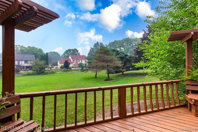48775 Harvest Drive, Plymouth, MI 48170