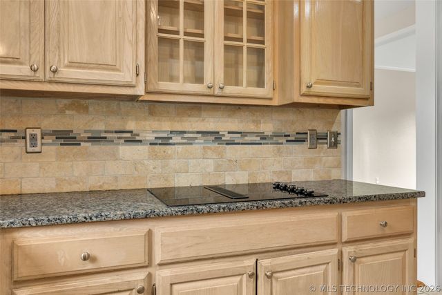 1700 W Lincoln Street, Broken Arrow, OK 74012