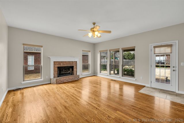 1700 W Lincoln Street, Broken Arrow, OK 74012