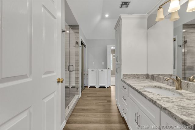 1700 W Lincoln Street, Broken Arrow, OK 74012