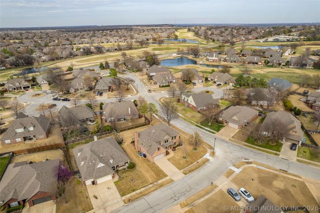 1700 W Lincoln Street, Broken Arrow, OK 74012