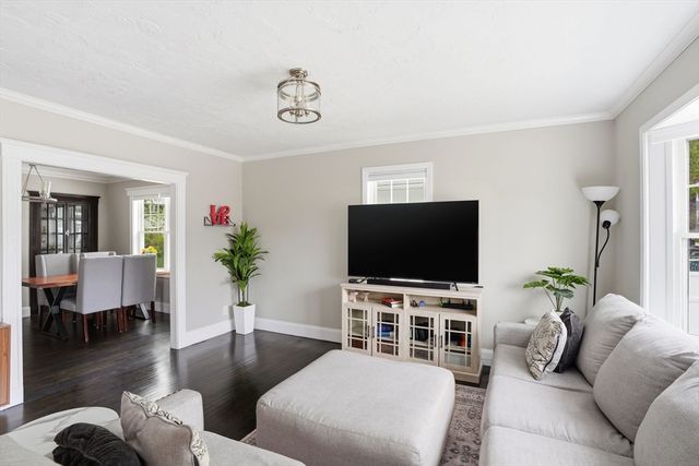 11 Sherbrook St, Boston, MA 02132
