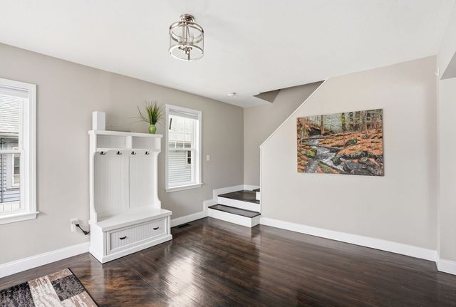 11 Sherbrook St, Boston, MA 02132
