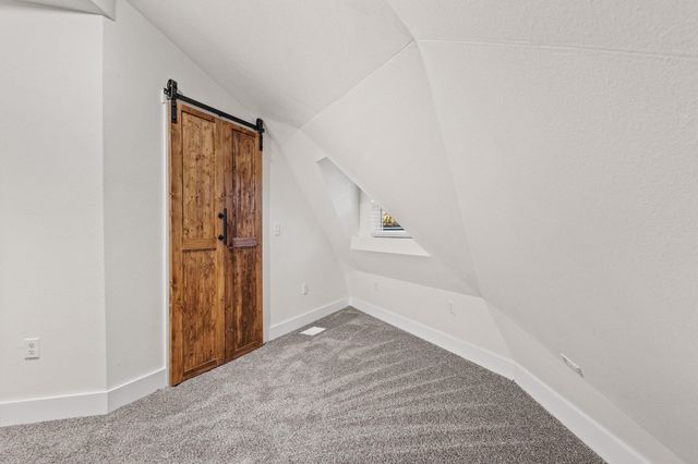 1325 Reynolds Road, Whitewright, TX 75491