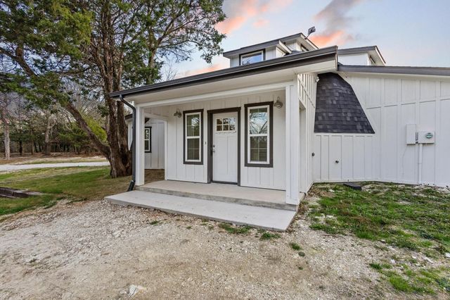 1325 Reynolds Road, Whitewright, TX 75491