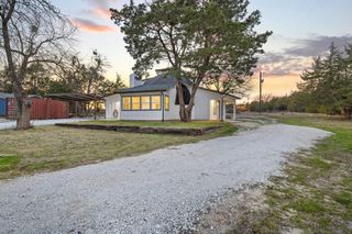 1325 Reynolds Road, Whitewright, TX 75491