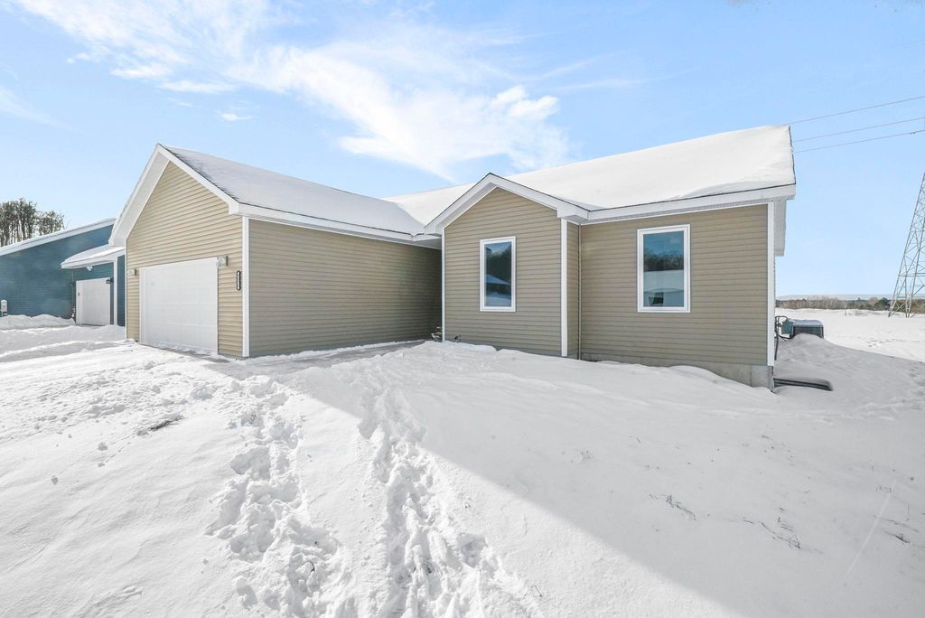 4475 Edwin Boulevard Lot: 41, Grawn, MI 49637