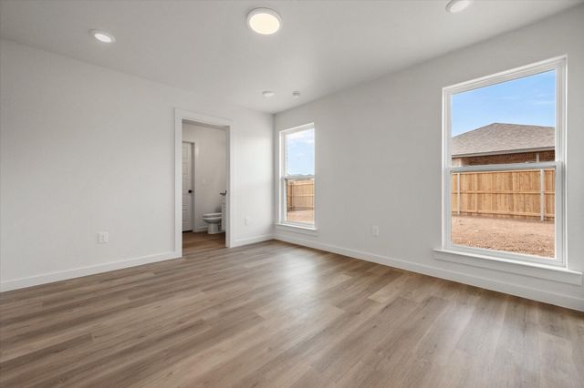 13822 Fremont Avenue, Lubbock, TX 79423