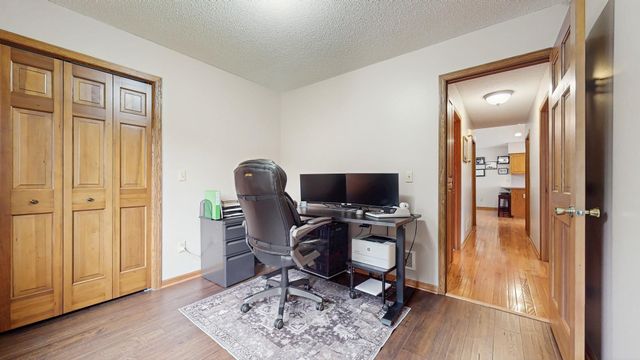 7335 Woodland Trail, Rockford, MN 55373