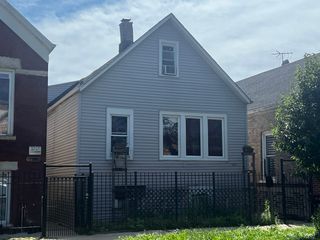 2417 S Troy Street, Chicago, IL 60623