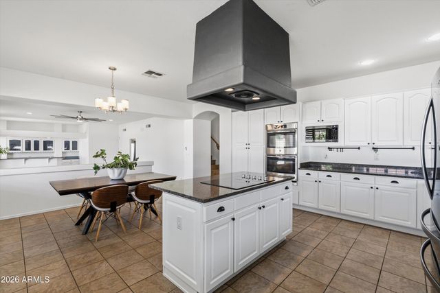 7538 E KAEL Circle, Mesa, AZ 85207