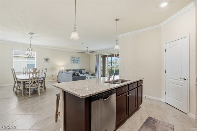 4025 E Hampton CIR, Alva, FL 33920