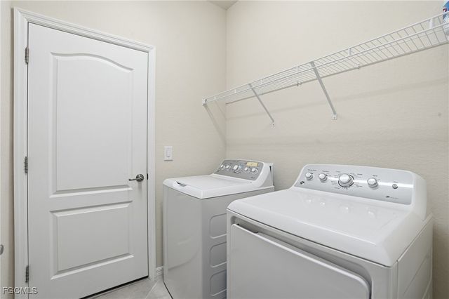 4025 E Hampton CIR, Alva, FL 33920