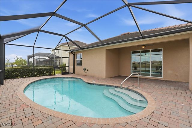 4025 E Hampton CIR, Alva, FL 33920