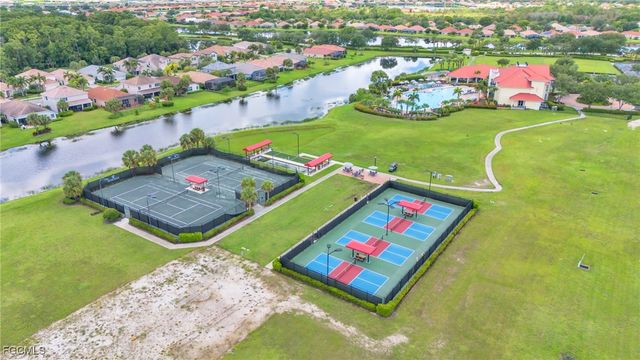 4025 E Hampton CIR, Alva, FL 33920