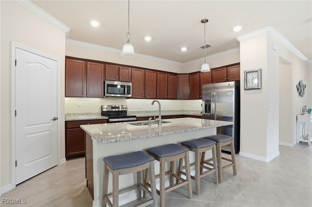 4025 E Hampton CIR, Alva, FL 33920