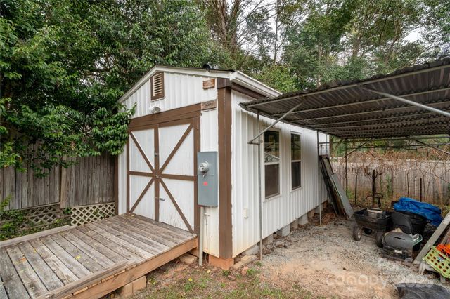 5315 Ruth Drive, Charlotte, NC 28215