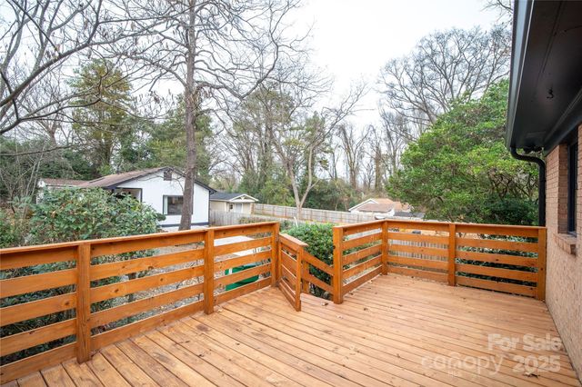 5315 Ruth Drive, Charlotte, NC 28215